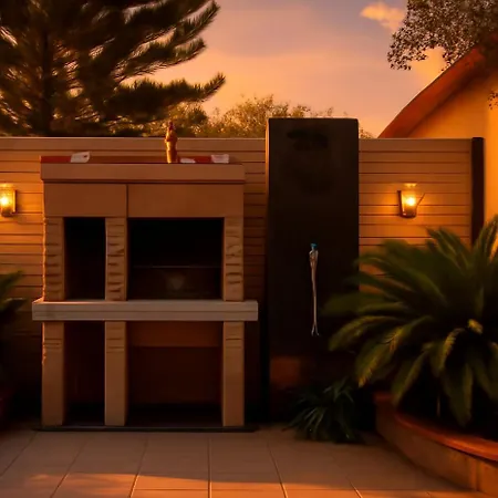 I Borghi Di Michele - Il Nido Di Mennenne 빌라시미우스